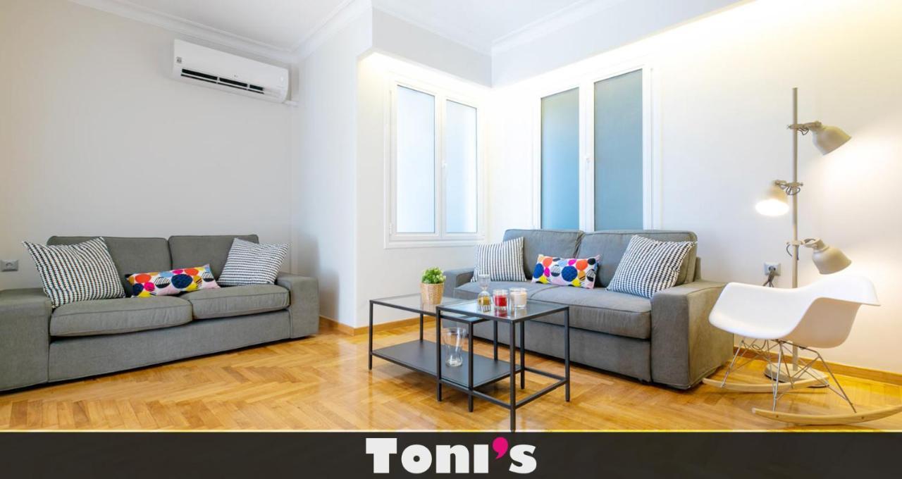 Toni's 